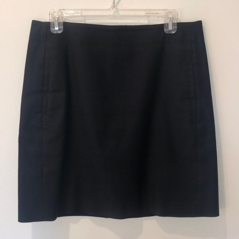 Loft fully lined skirt
